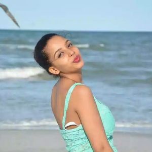 Meet your Posher, Bezawit